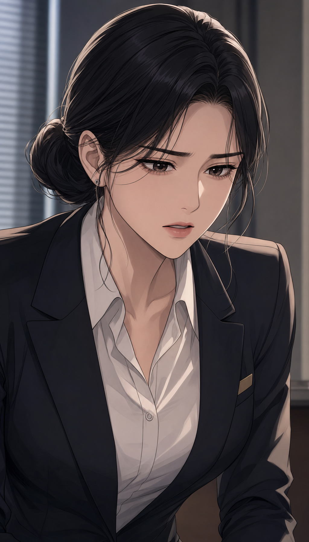 092 16B manager tense close